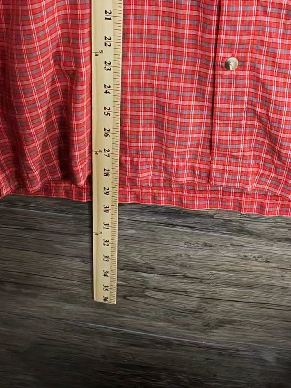 The North Face Men's Red Plaid Short-Sleeve Button-Down Shirt - Picture 3 of 9